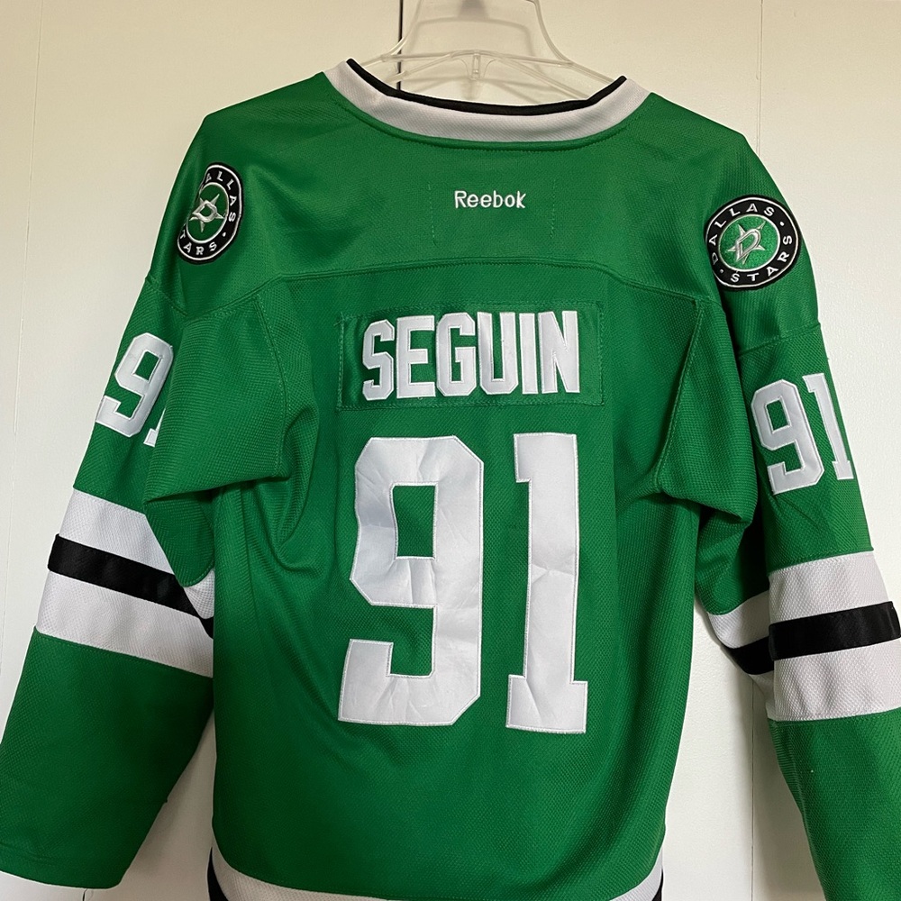 NHL jerseys - Picture 2 of 8